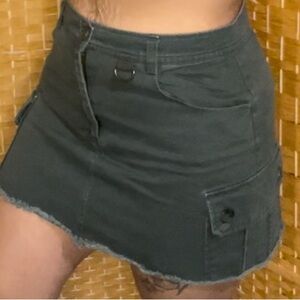 Woman’s Wild Fable Olive green cargo skirt